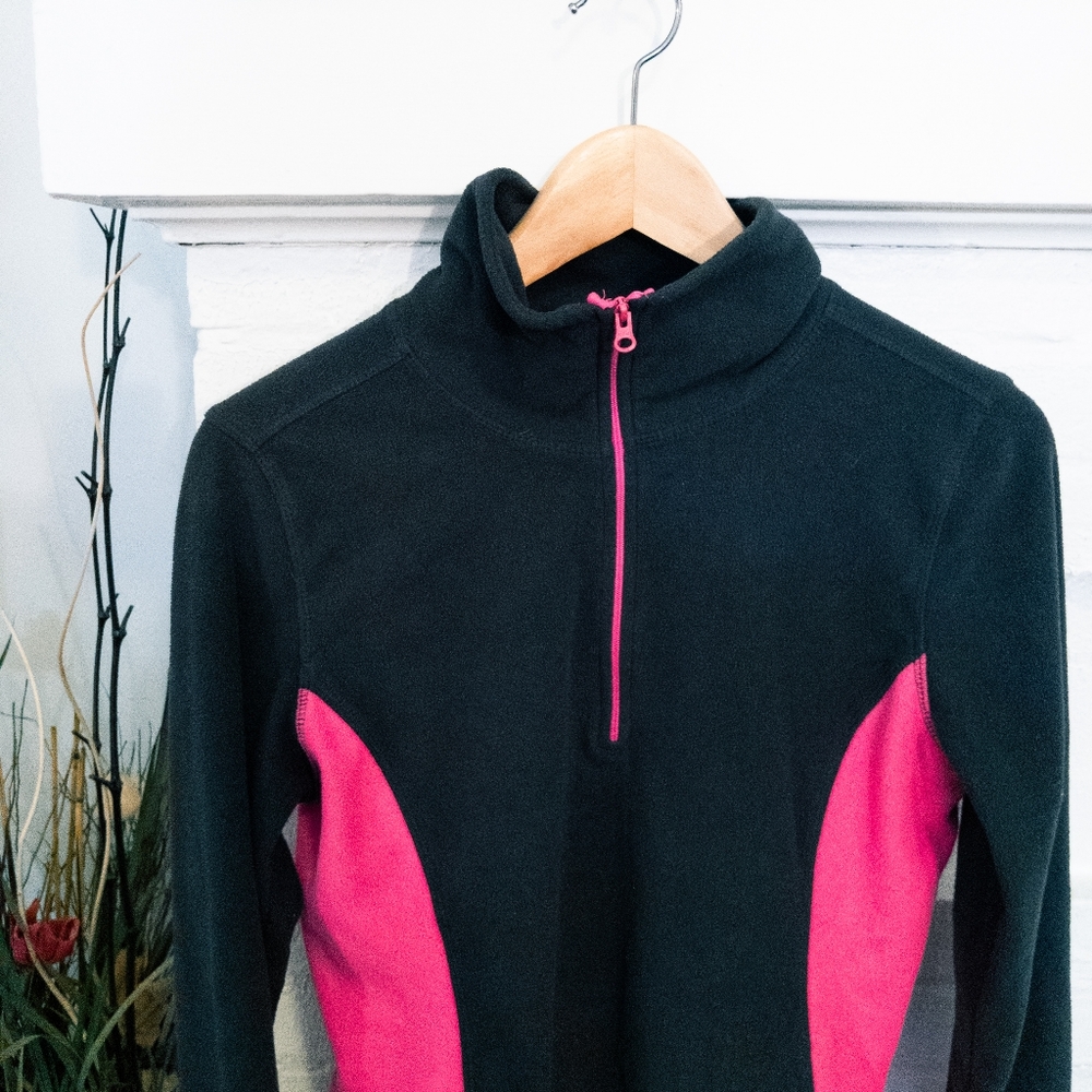 Old Navy Women's Running Sweatshirt Size Small